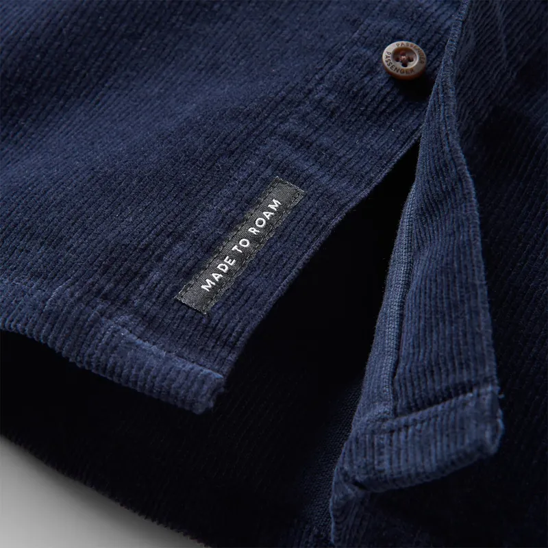 Passenger Backcountry Cord Shirt in Navy-4