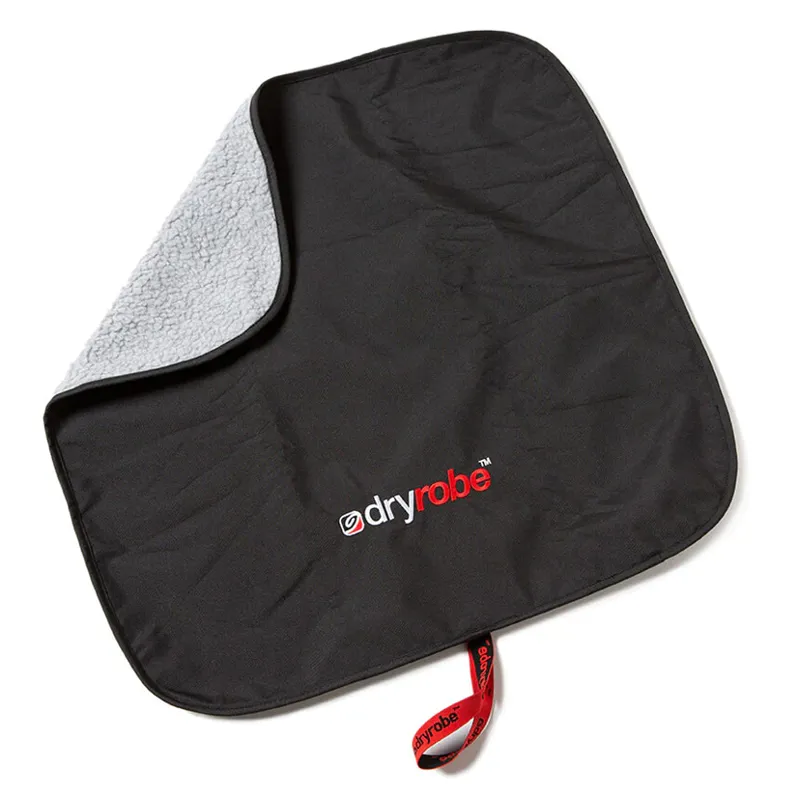 Dryrobe Change Mat in Black/Grey-1