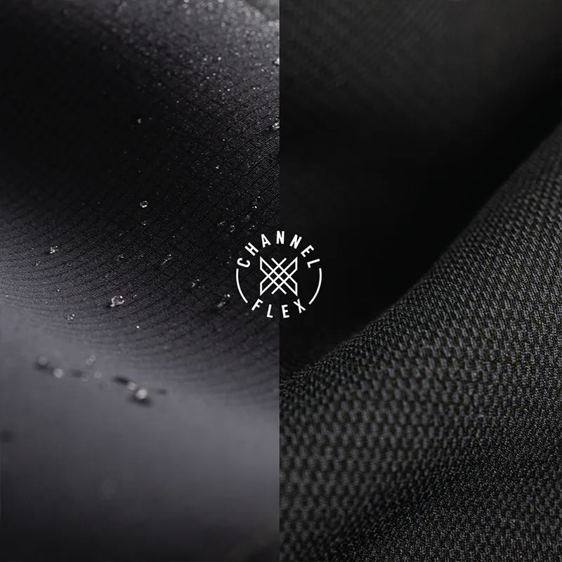 Xcel Comp+ 5-4mm Chest Zip Hooded Wetsuit-6