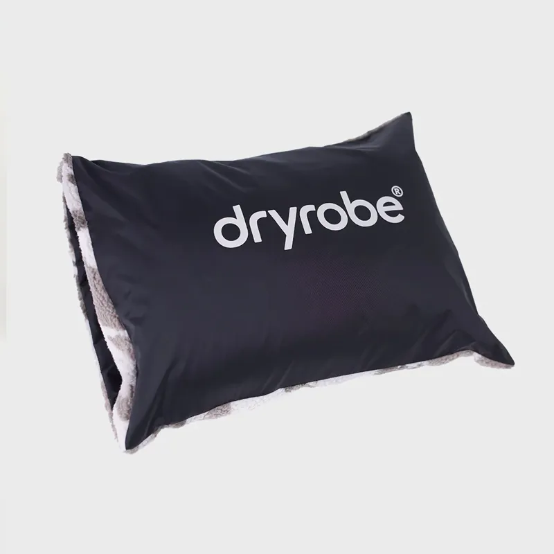 Dryrobe Cushion Cover in Sand Camo/Black-1