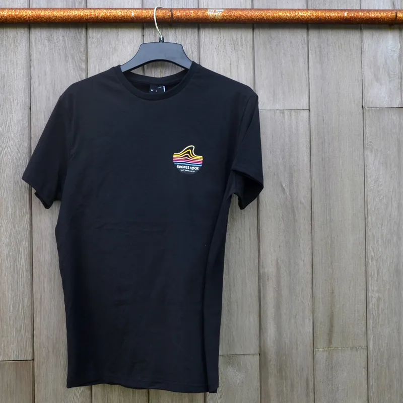 Secret Spot / Bunkers Tee / Black-1