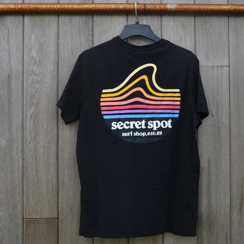 Secret Spot / Bunkers Tee / Black