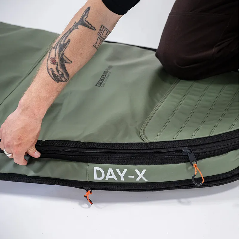 FCS GO-Light Day-X Longboard Cover in Alpine-12