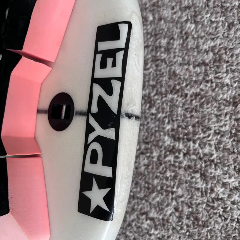 Pyzel Gremlin 6ft 02 Surfboard - FCS2-12