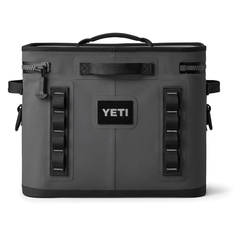 Yeti Hopper Flip 18 Cooler Bag in  Charcoal
