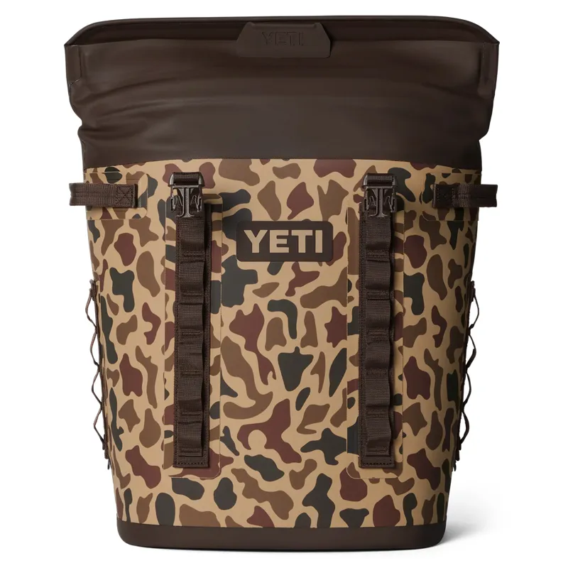 Yeti Hopper M20 Soft Backpack Cooler in Wetlands Camo-3