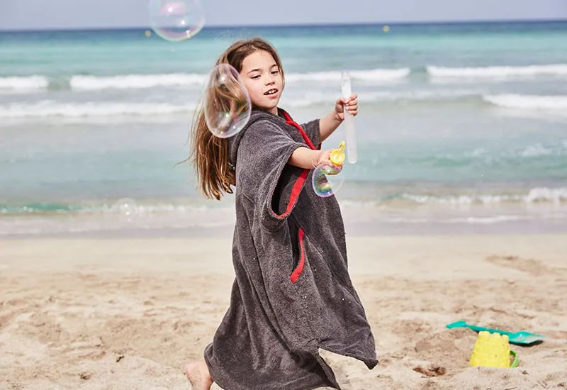 Red Paddle Co / Kids Luxury Towelling Robe / Grey -3