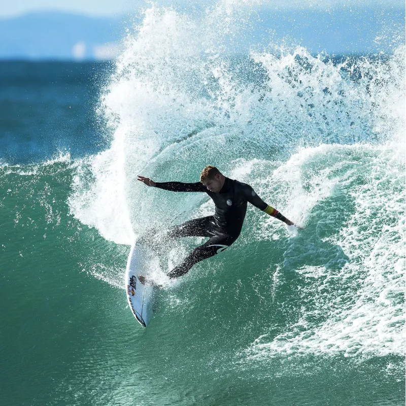 FCS II Mick Fanning PC Tri Fin Set in Black-White-2