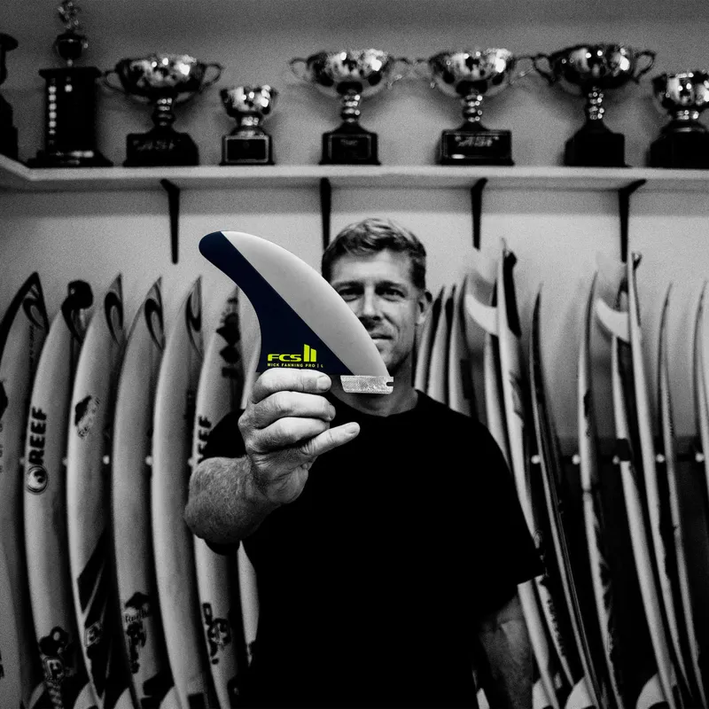 FCS II Mick Fanning PG Tri Fin Set in Black/Acid-3