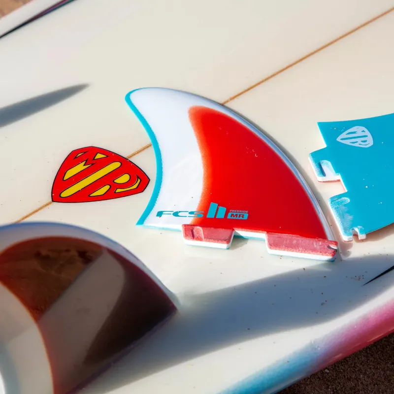 FCS II MR Freeride Twin Fin in Blue/Red/White-3