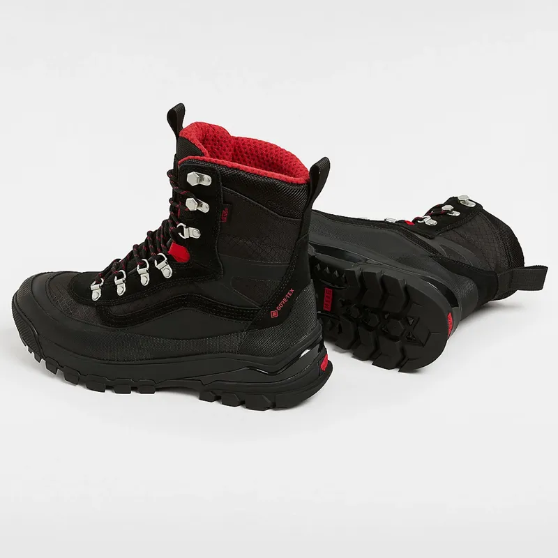 Vans MTE Snow-Kicker Gore-Tex Boots in Black-3