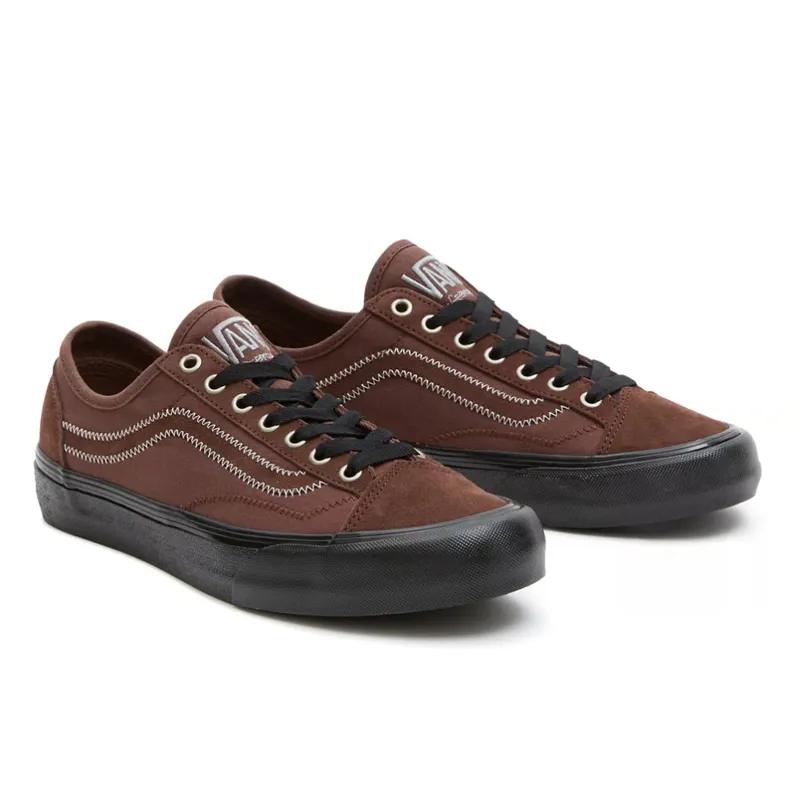Vans Mikey February Decon VR3 in Dark Brown/Black