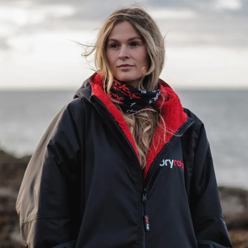 Dryrobe Neck Tube in Black/Red-3