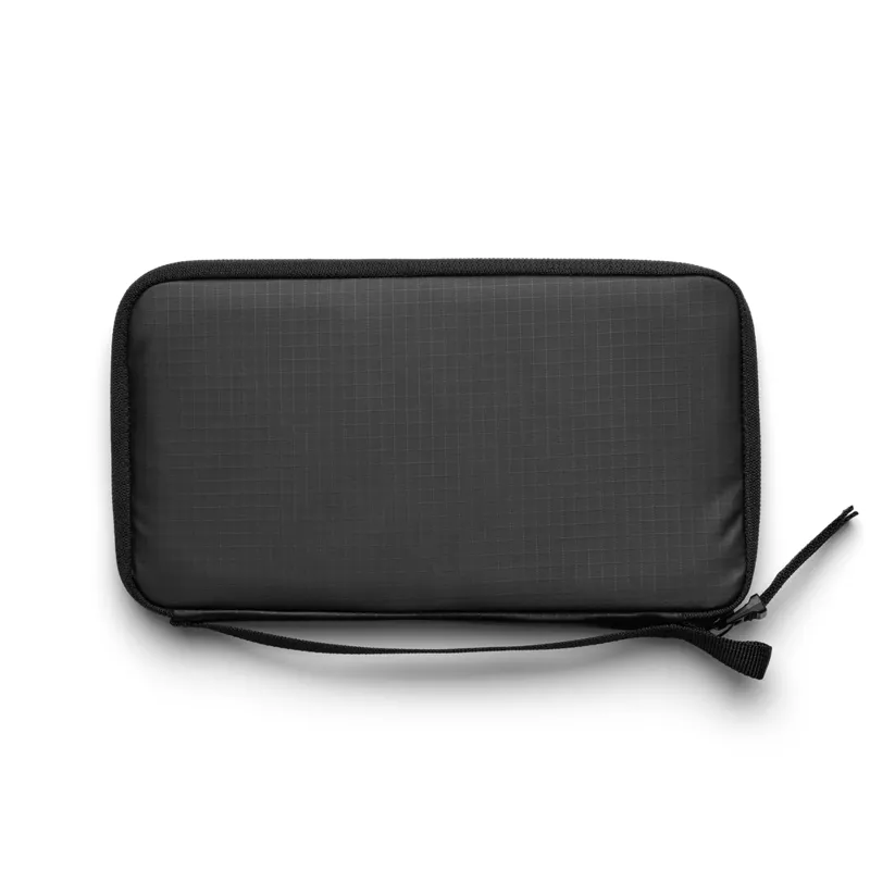 Db Journey Essential Passport Cover-3