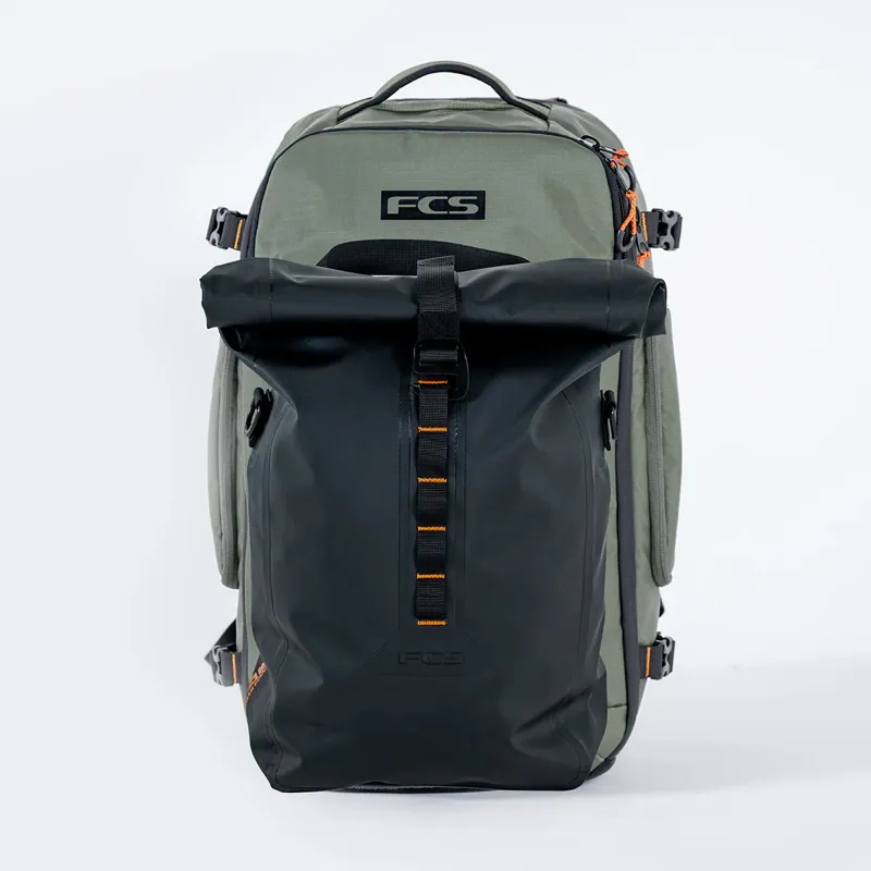 FCS GO-Light 15L Pioneer Pouch-2