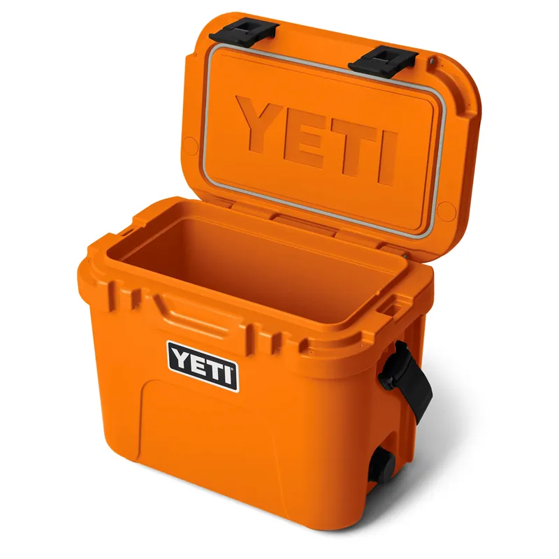 Yeti Roadie 15 Cooler in King Crab-2