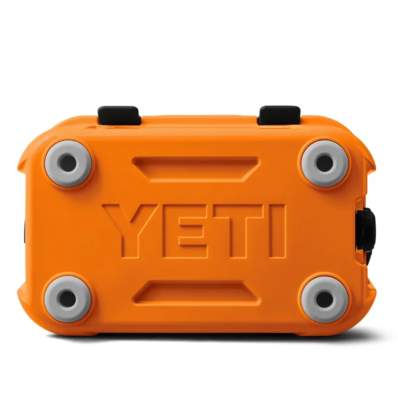 Yeti Roadie 15 Cooler in King Crab-7