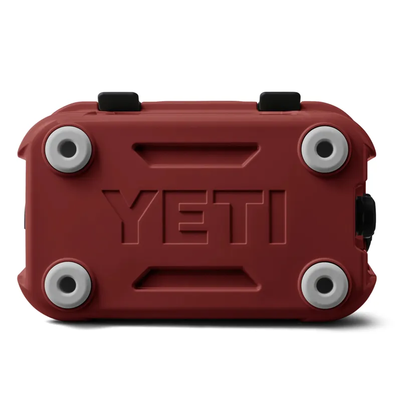 Yeti Roadie 15 Cooler in Stag Red-7