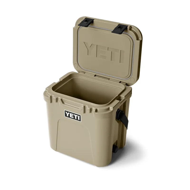 Yeti Roadie 24 Cooler in Tan-2