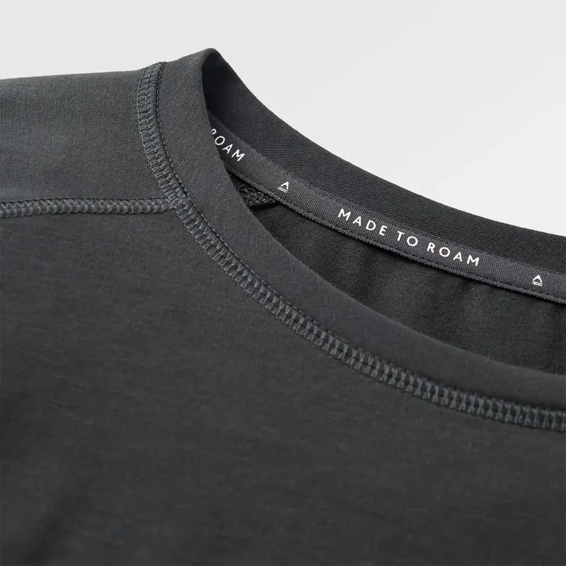 Passenger Sedona Drirelease Active Long Sleeve T-Shirt in Black-5