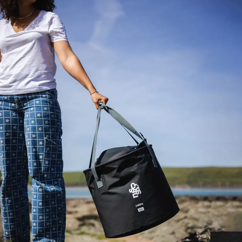 C-Skins Storm Chaser Dry Bucket-4