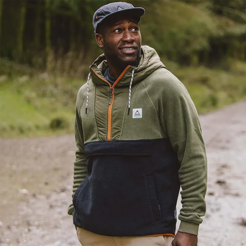 Passenger Recycled Woodland Hooded 1/2 Zip Polar Fleece in Black/Khaki