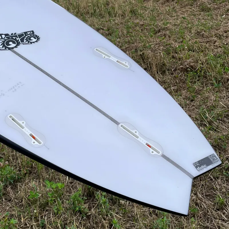 JS Industries Xero Fusion Surfboard - FCS-5