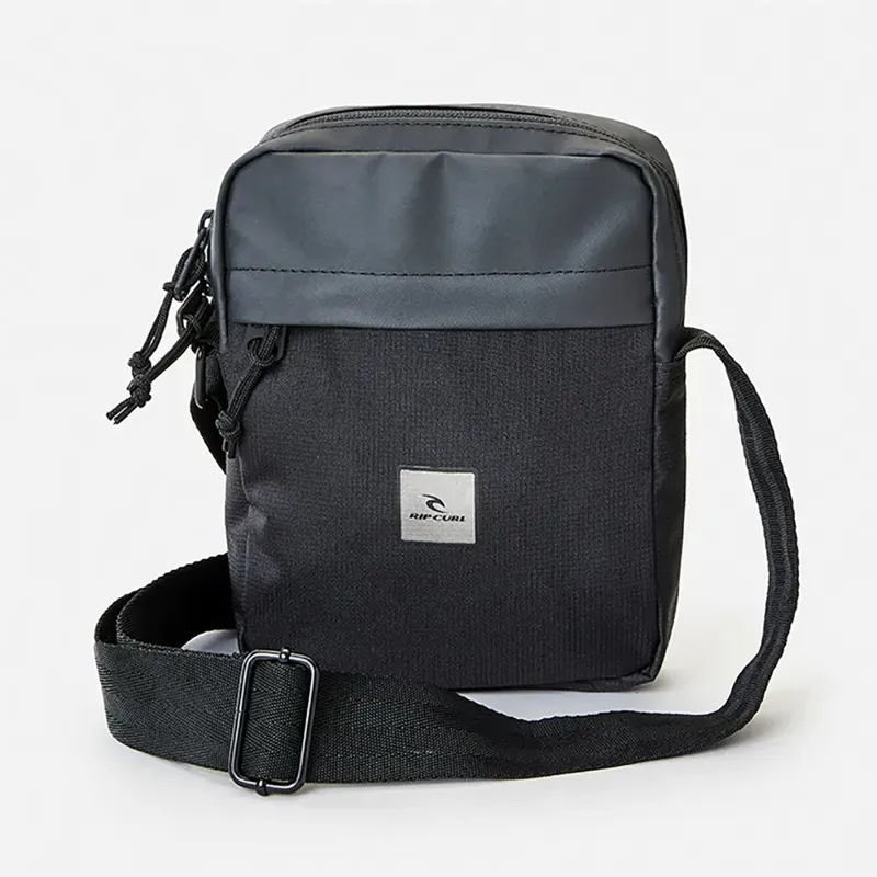 Rip Curl No Idea Pouch in Midnight