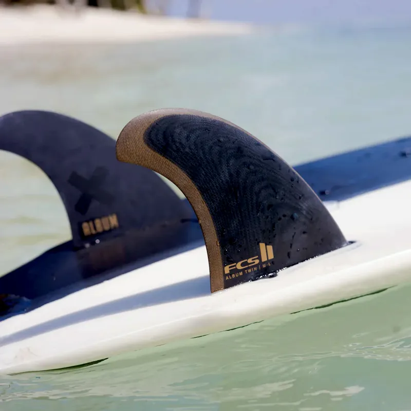 FCS II Album PG Twin + Stabiliser Fins in Black/Gold-4