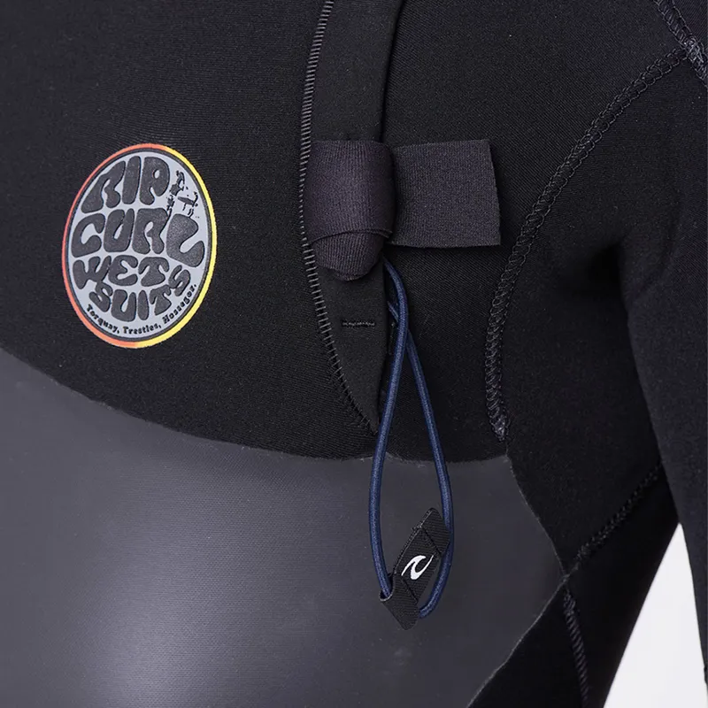 Rip Curl Flashbomb Heatseeker 5-4mm Zip Free Hooded Wetsuit in Black-6