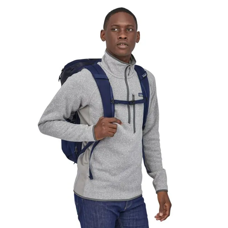 Patagonia Black Hole 32l Pack in Plume Grey-2