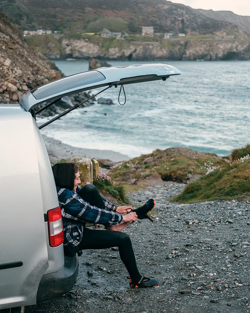 Solite / 6mm Custom Pro Boots / Black-Orange-2