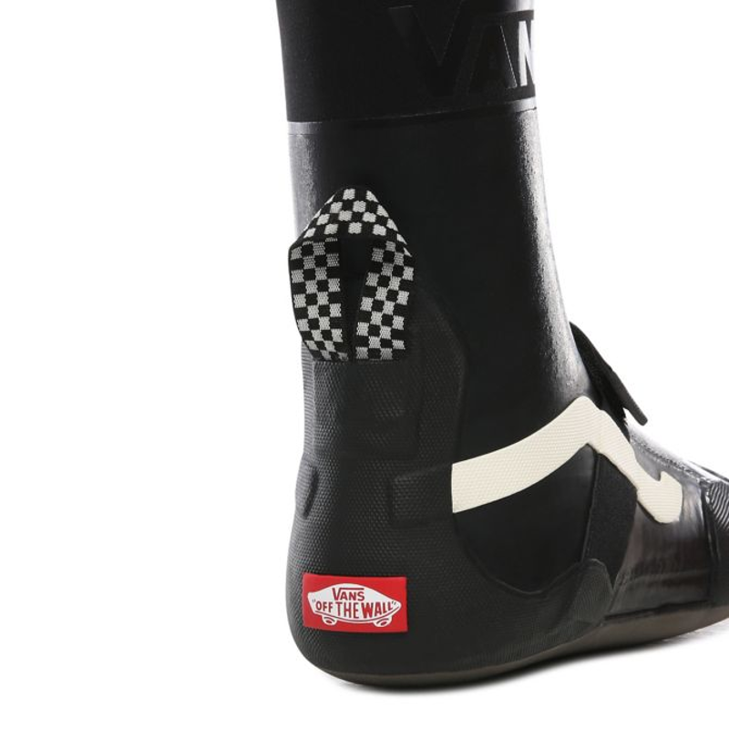 Vans 5mm Surf Boot 2 Hi V in Black-2