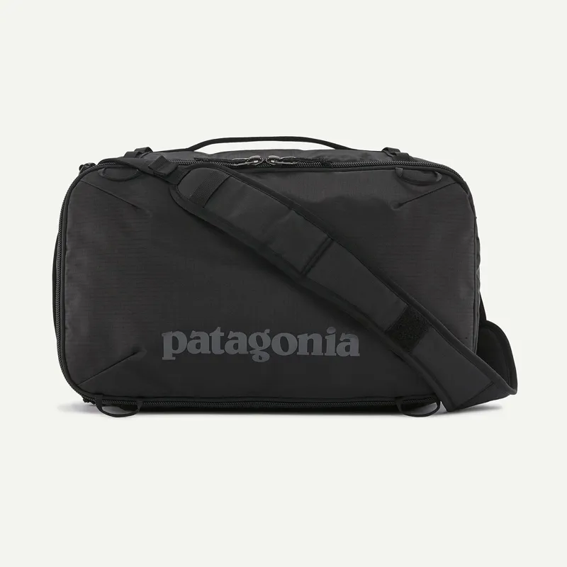 Patagonia Black Hole Mini MLC 30L in Black