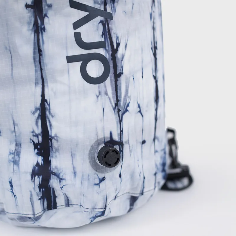 Dryrobe Compression Travel Bag in Batik-3
