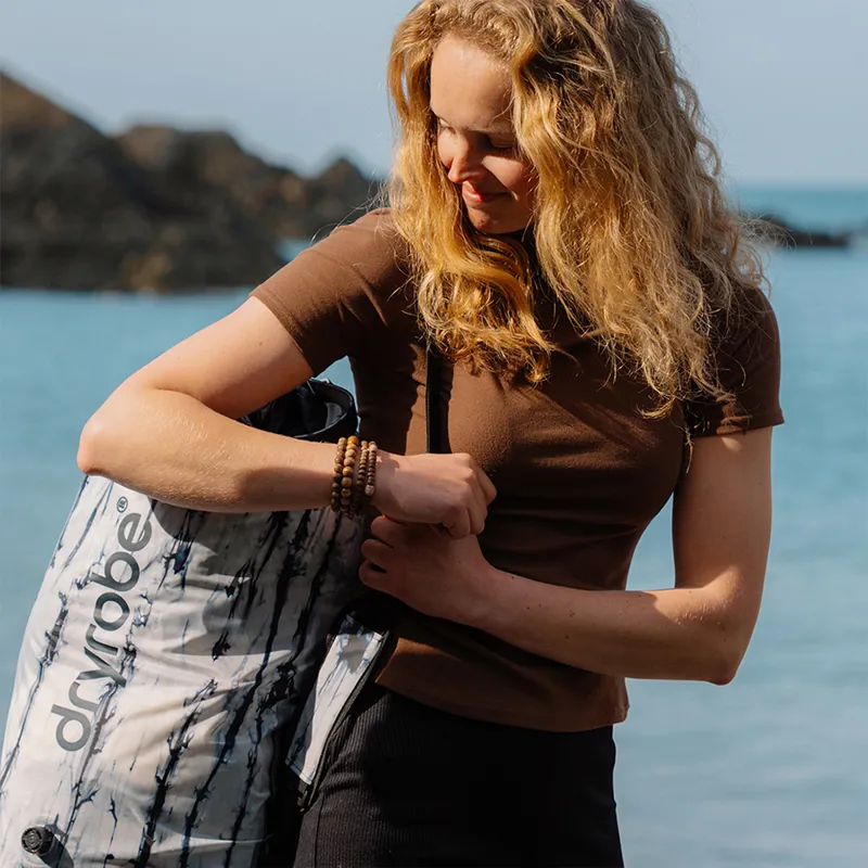 Dryrobe Compression Travel Bag in Batik-8