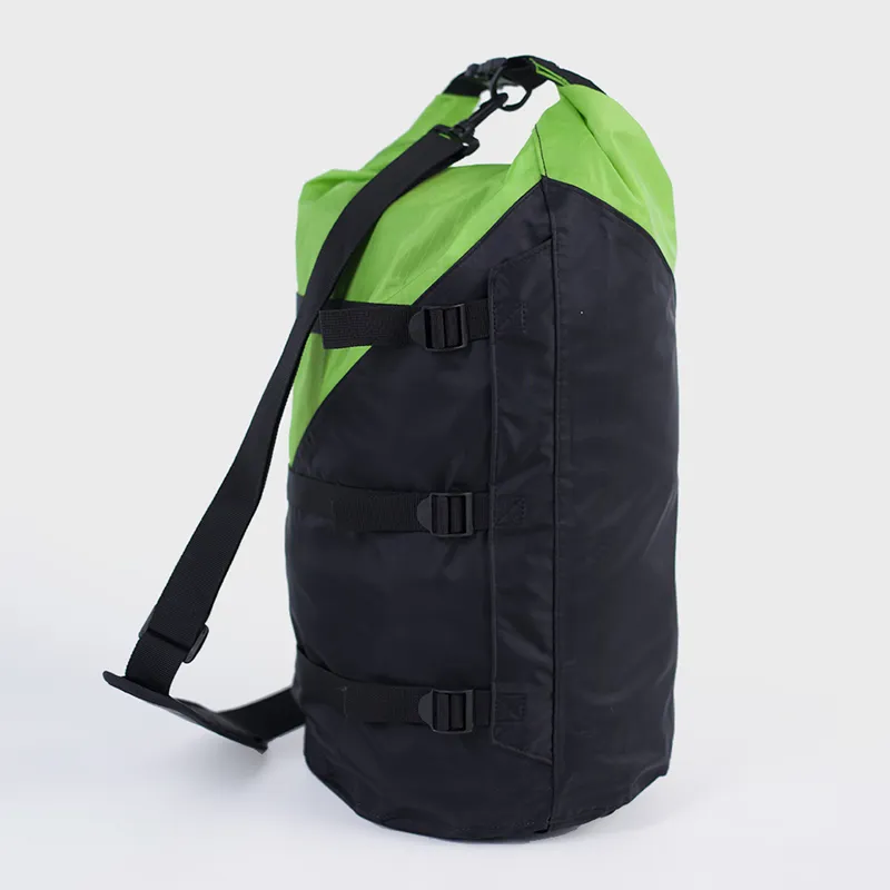Dryrobe Compression Travel Bag in Black/Lime-3