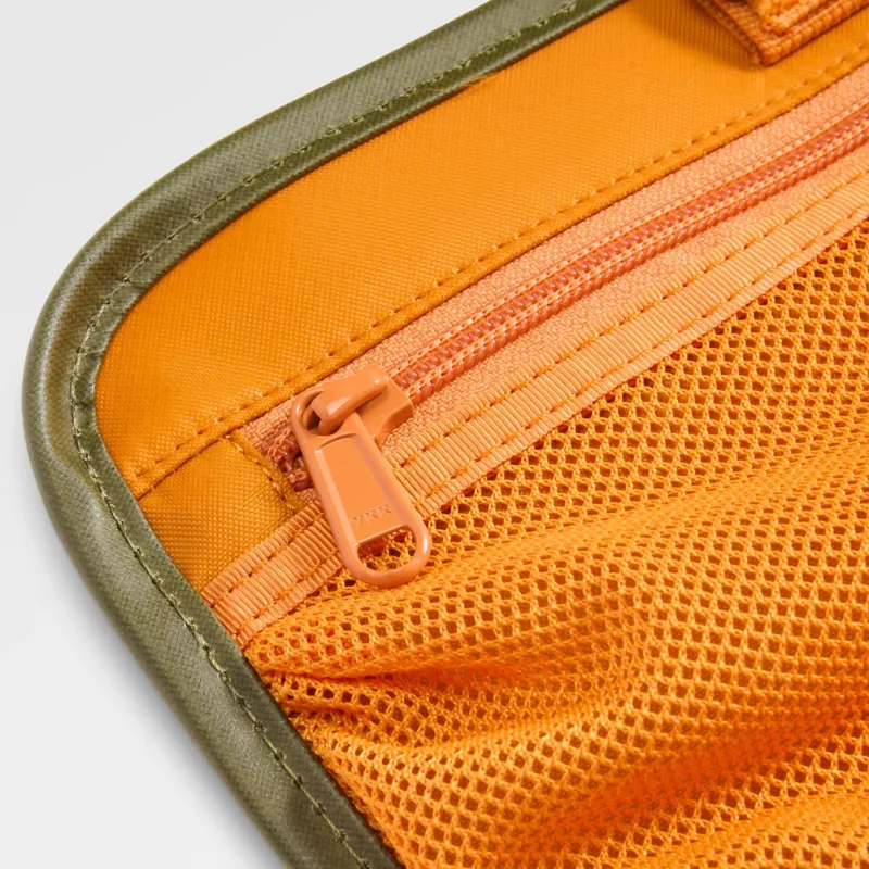 Passenger Drop Wash Kit in Khaki-6