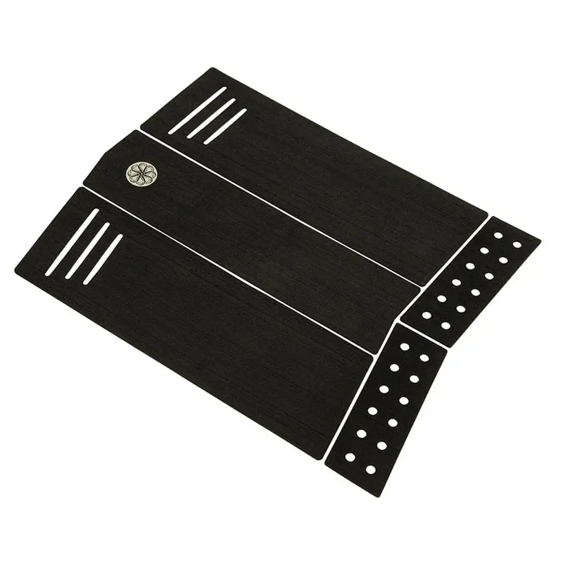 Octopus Front Deck III Scrub Tech Traction Pad in Black-1
