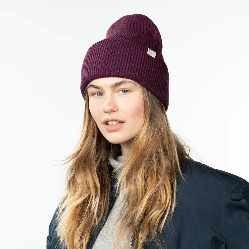 Barts Haveno Beanie in Aubergine-2