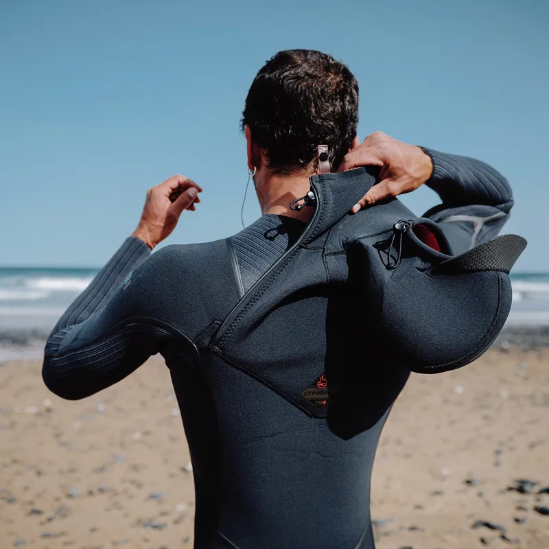 O'Neill Hyperfreak Fire 5-4mm+ Chest Zip Hooded Wetsuit-2