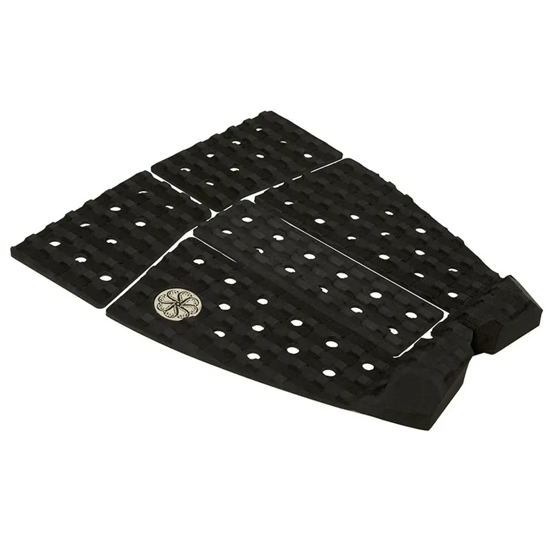 Octopus Ian Crane Tail Pad in Black-1