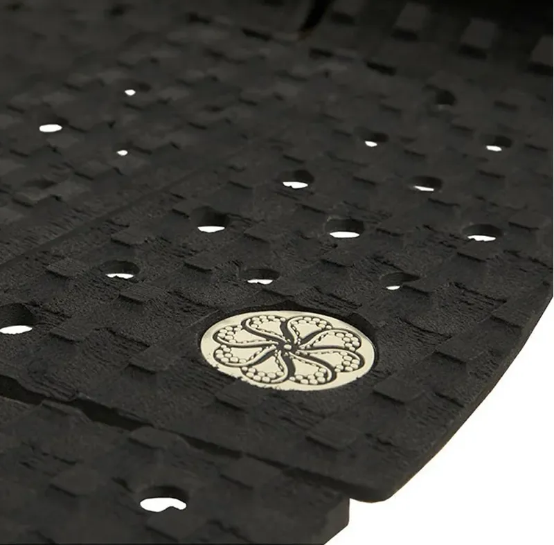 Octopus Ian Crane Tail Pad in Black-2