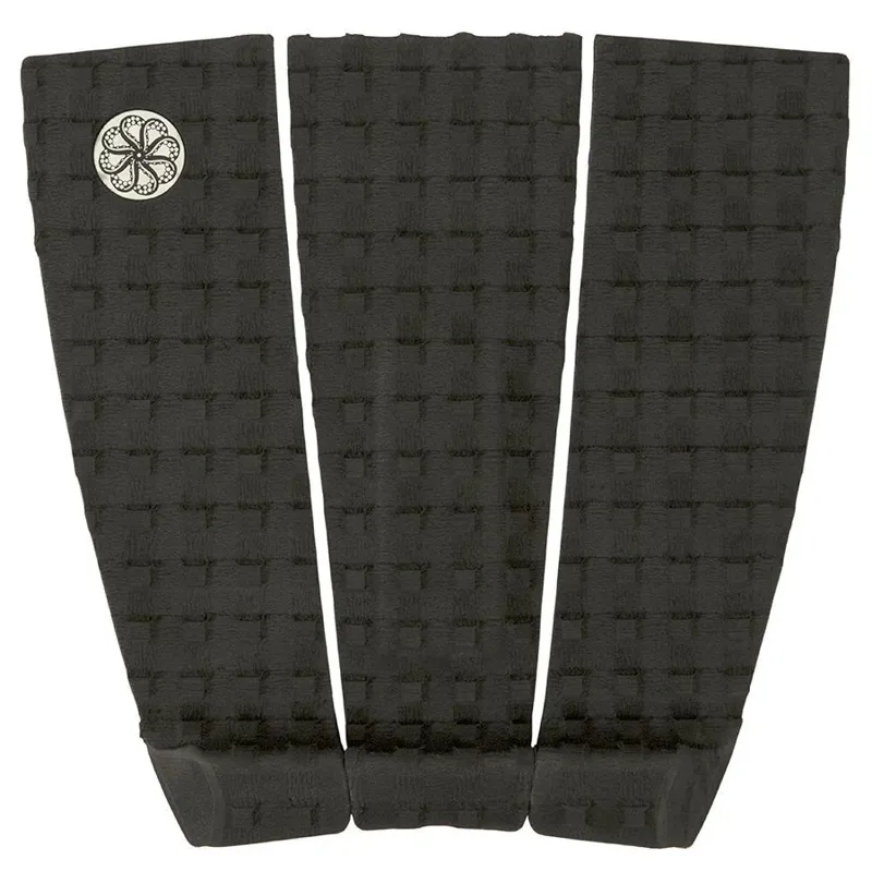 Octopus J Wide Tail Pad in Black