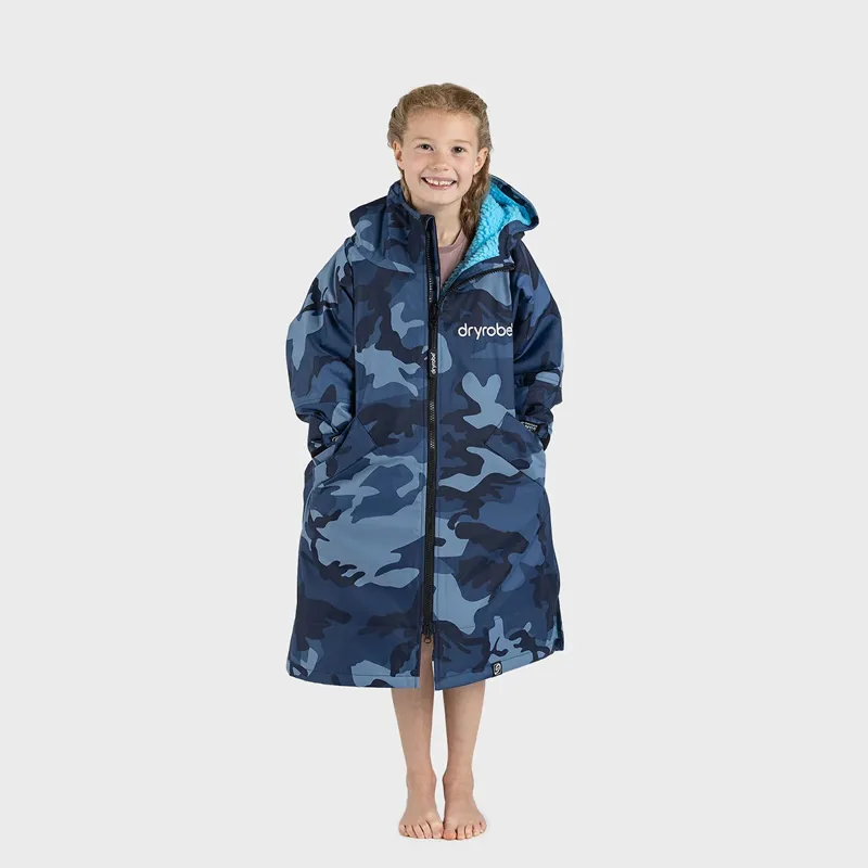 Dryrobe Advance Long Sleeve Change Robe in Blue Camo/Blue for Age 10-14