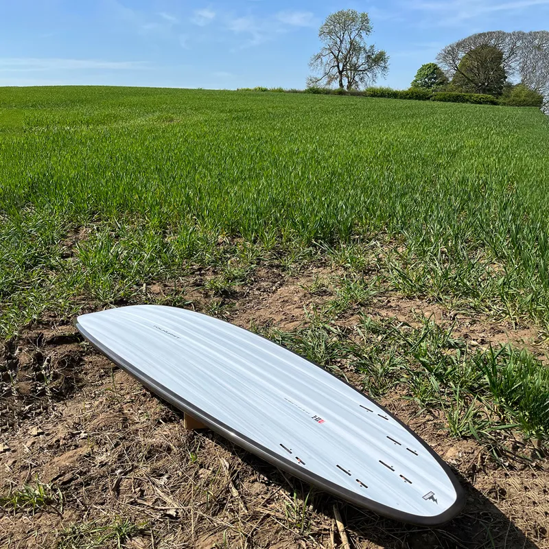 Thunderbolt Surfboards Harley Ingleby Moe Mini in Grey/Carbon - FCS2-2