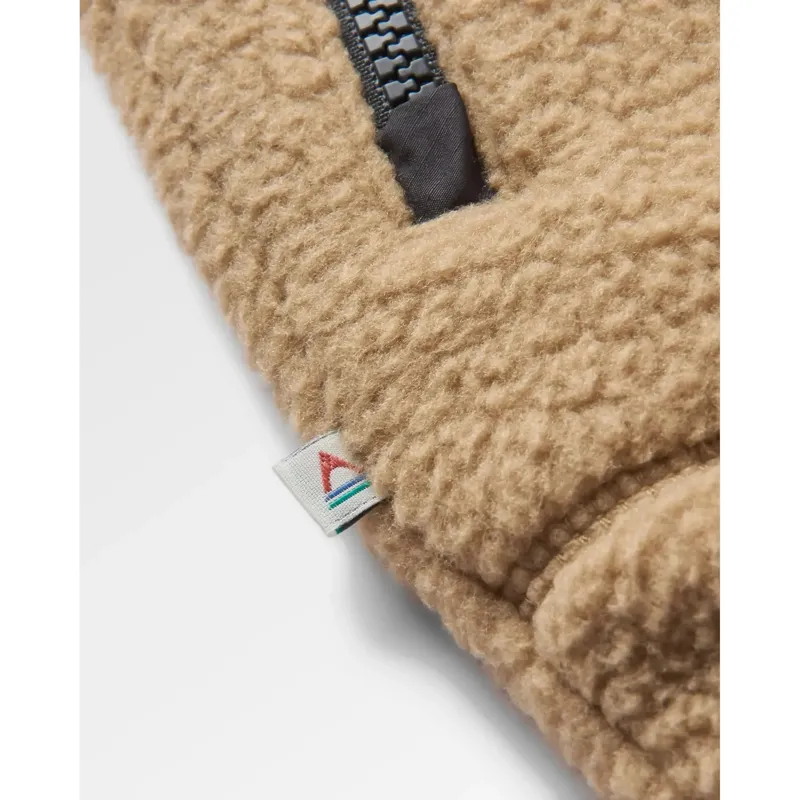 Passenger Offgrid 1/2 Zip Recycled Sherpa Fleece in Biscuit-7