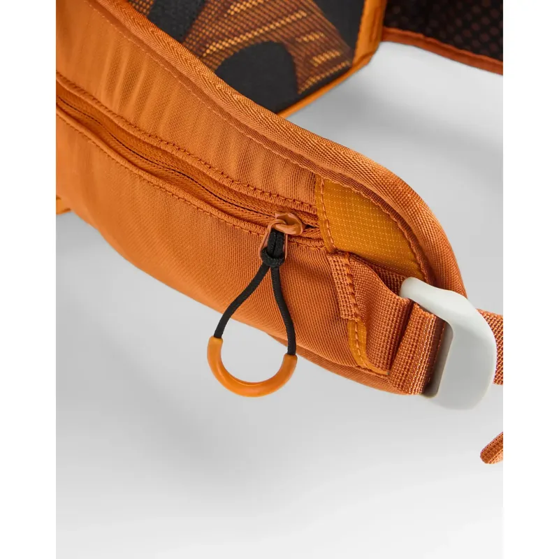 Passenger Trailscape Backpack 30L in Sunrise Orange-8