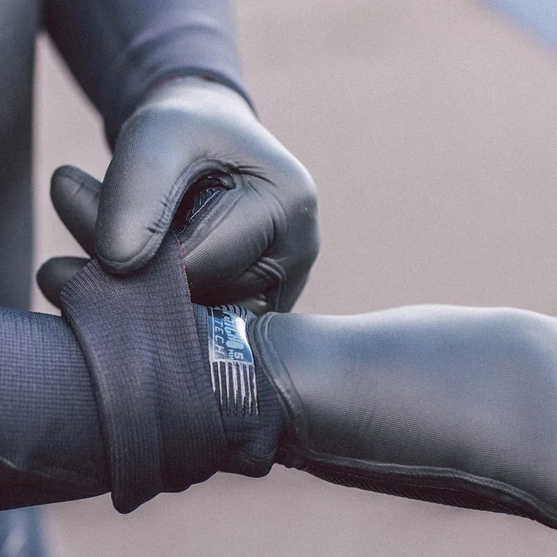 O'Neill PsychoTech 3mm Wetsuit Gloves-1