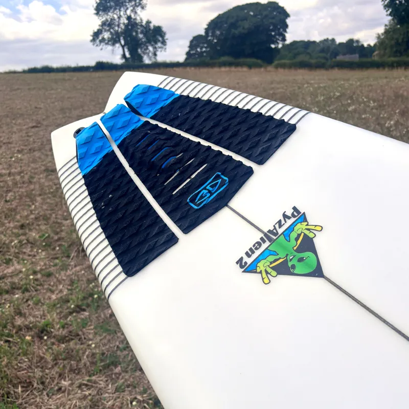 Pyzel Pyzalien 2.0 6ft 02 Surfboard - Futures-11